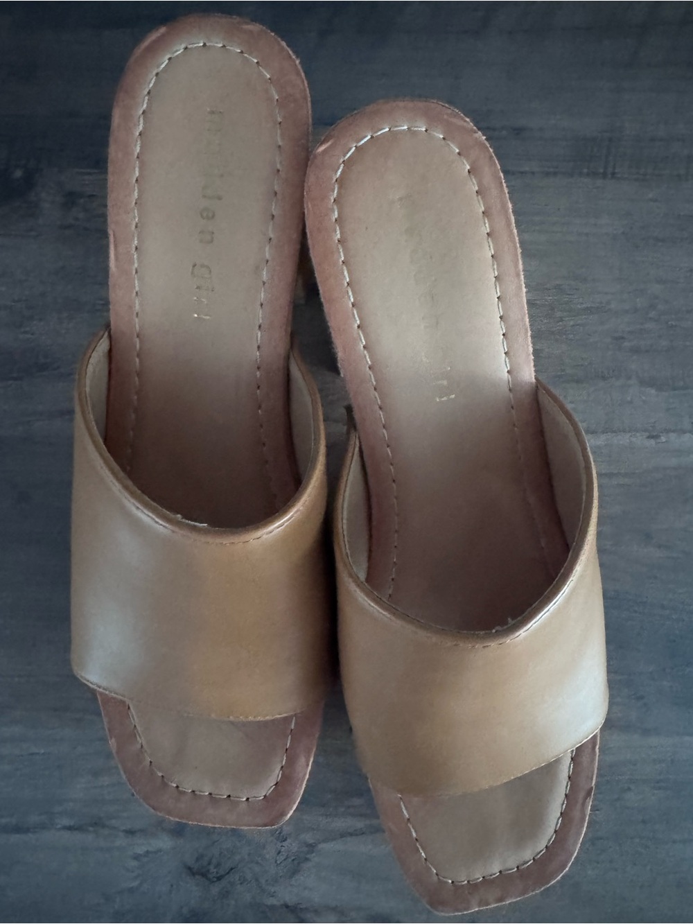 Steve Madden Women’s Tan Leather Slide Mules